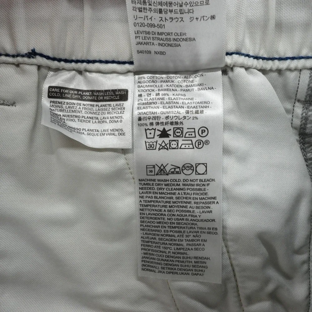Levis XX Chino EZ Shorts Mens XL Grey Stretch Elastic Waist Casual NEW